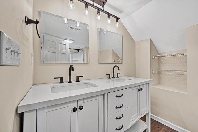 1088 Piney Grove School RD, Moneta, VA 24121