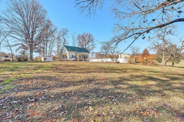 1088 Piney Grove School RD, Moneta, VA 24121