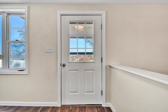 1088 Piney Grove School RD, Moneta, VA 24121