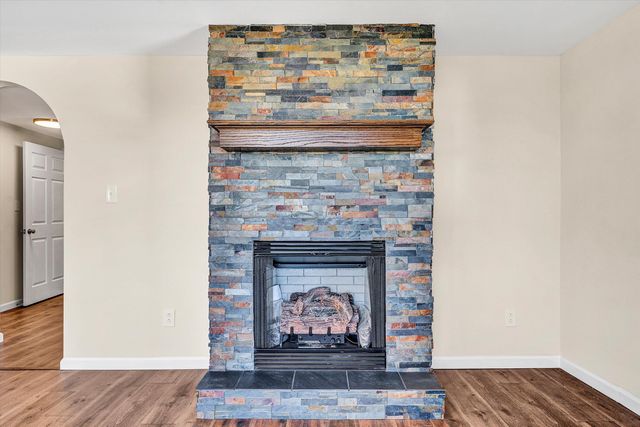 1088 Piney Grove School RD, Moneta, VA 24121