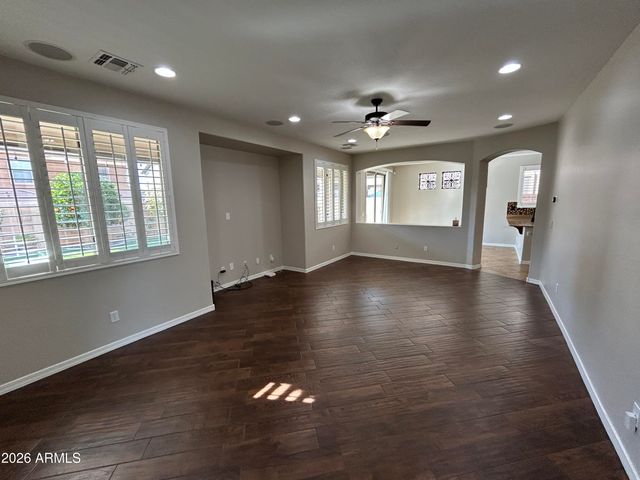 5411 W ROWEL Road, Phoenix, AZ 85083