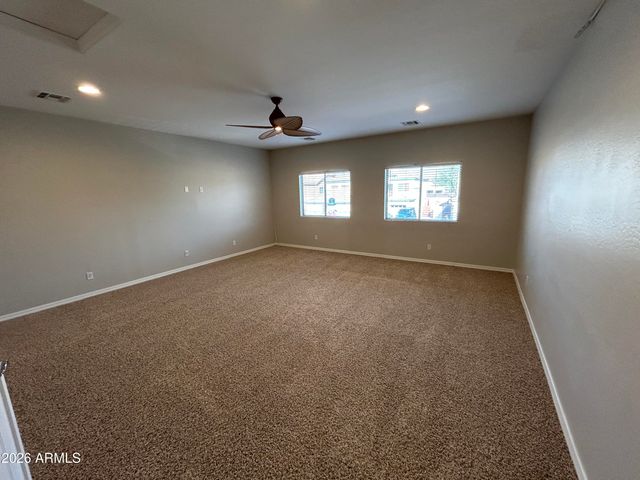 5411 W ROWEL Road, Phoenix, AZ 85083