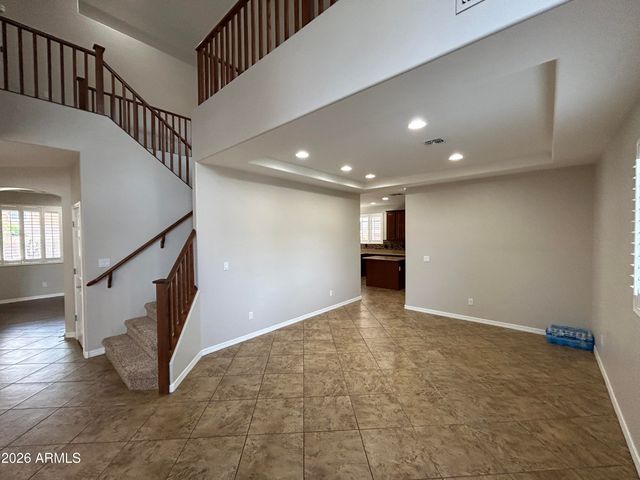 5411 W ROWEL Road, Phoenix, AZ 85083