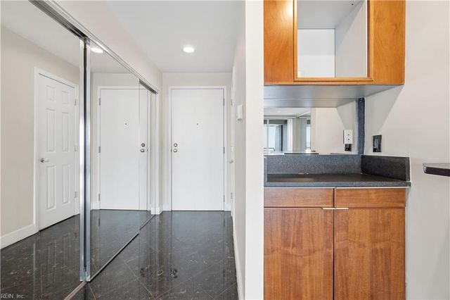 40 Rader St Apt 505, Norfolk, VA 23510