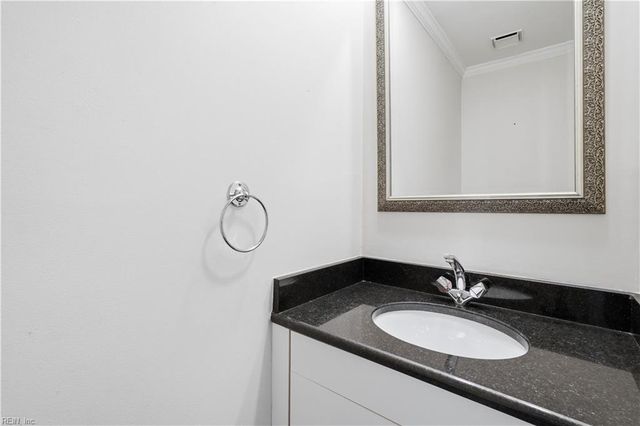 40 Rader St Apt 505, Norfolk, VA 23510
