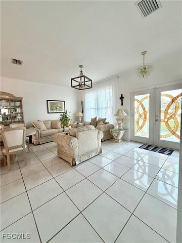 4316 Jacaranda PKWY W, Cape Coral, FL 33993