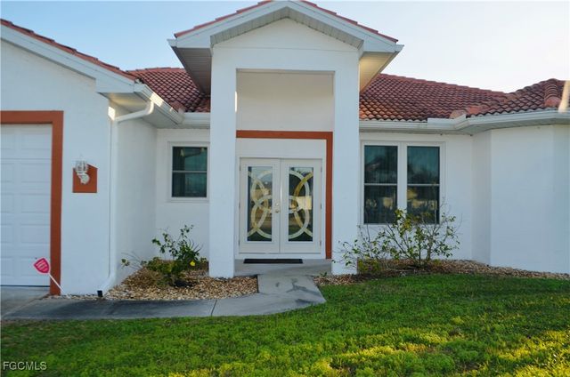 4316 Jacaranda PKWY W, Cape Coral, FL 33993