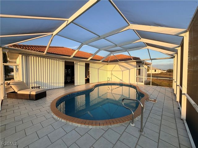 4316 Jacaranda PKWY W, Cape Coral, FL 33993