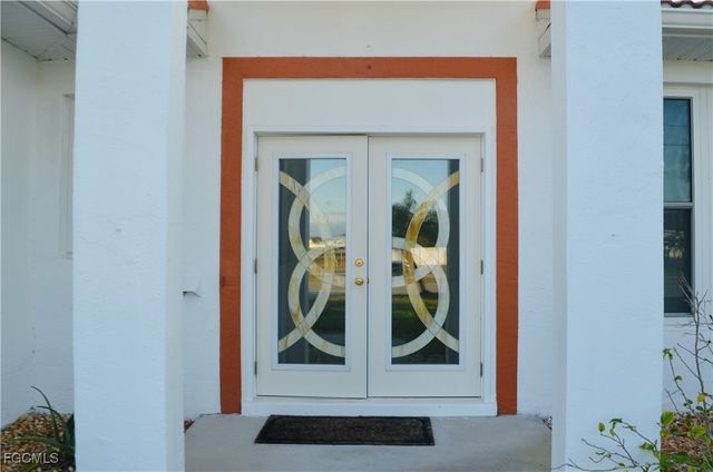 4316 Jacaranda PKWY W, Cape Coral, FL 33993