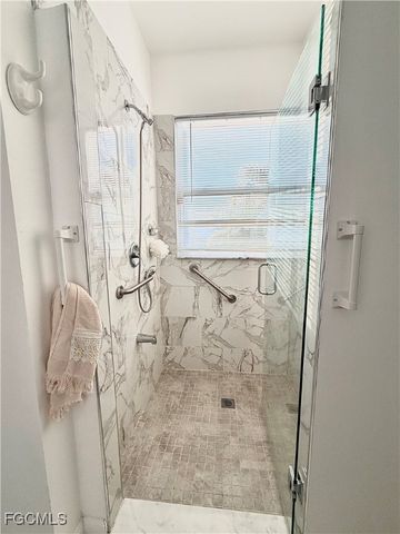 4316 Jacaranda PKWY W, Cape Coral, FL 33993