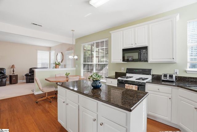 117 Summerwalk Place, Simpsonville, SC 29681