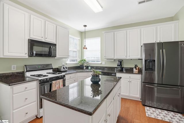 117 Summerwalk Place, Simpsonville, SC 29681