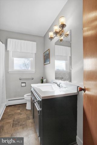 227 W NEVERSINK RD, Reading, PA 19606