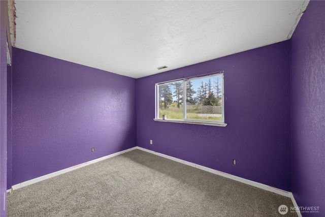 945 Walker Avenue, Oak Harbor, WA 98277