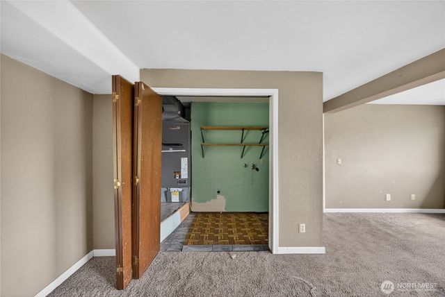 945 Walker Avenue, Oak Harbor, WA 98277