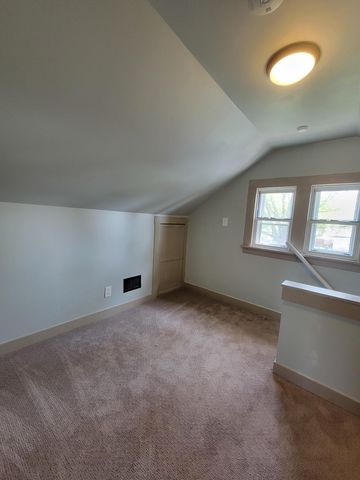 1312 3rd Street NE, Rochester, MN 55906