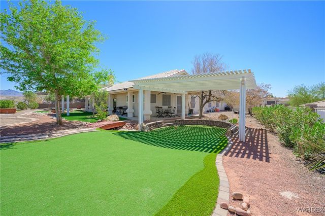 2041 Jo Ann Avenue, Bullhead City, AZ 86442