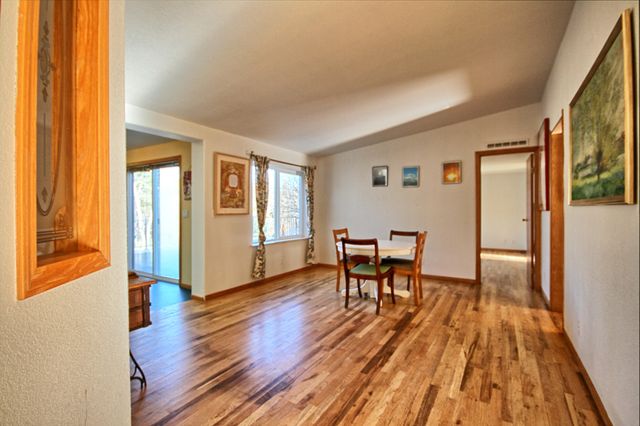 8060 Upper Applegate Road, Jacksonville, OR 97530