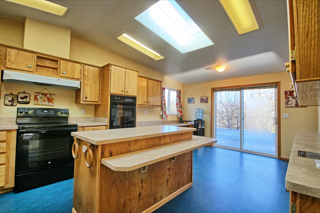 8060 Upper Applegate Road, Jacksonville, OR 97530