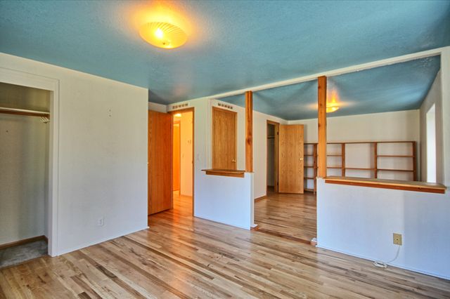 8060 Upper Applegate Road, Jacksonville, OR 97530