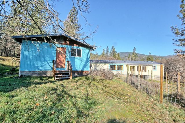 8060 Upper Applegate Road, Jacksonville, OR 97530