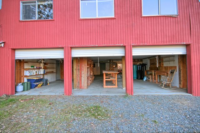 8060 Upper Applegate Road, Jacksonville, OR 97530