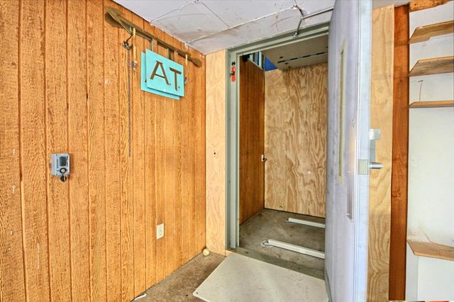 8060 Upper Applegate Road, Jacksonville, OR 97530