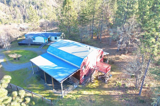 8060 Upper Applegate Road, Jacksonville, OR 97530