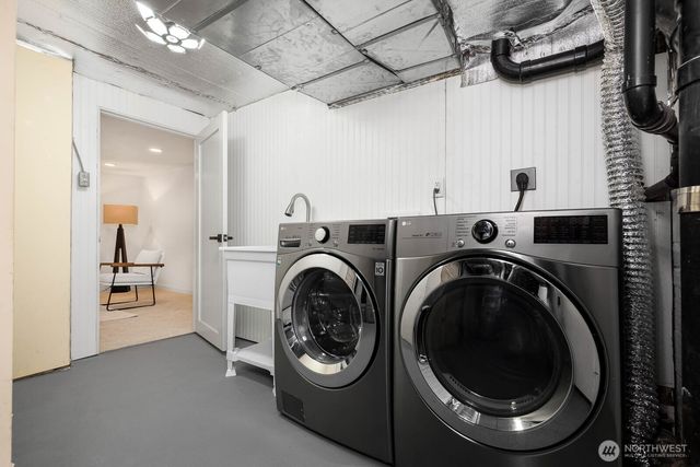 715 NE 60th Street, Seattle, WA 98115