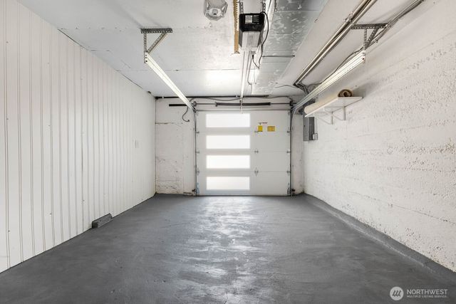 715 NE 60th Street, Seattle, WA 98115