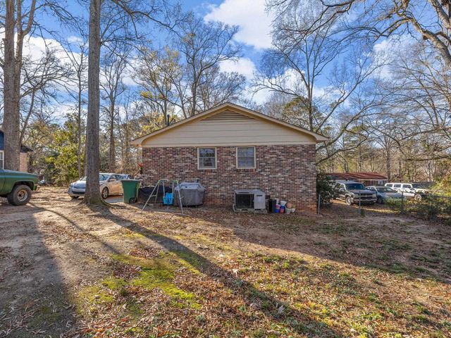 204 Martha Dendy Drive, Clinton, SC 29325