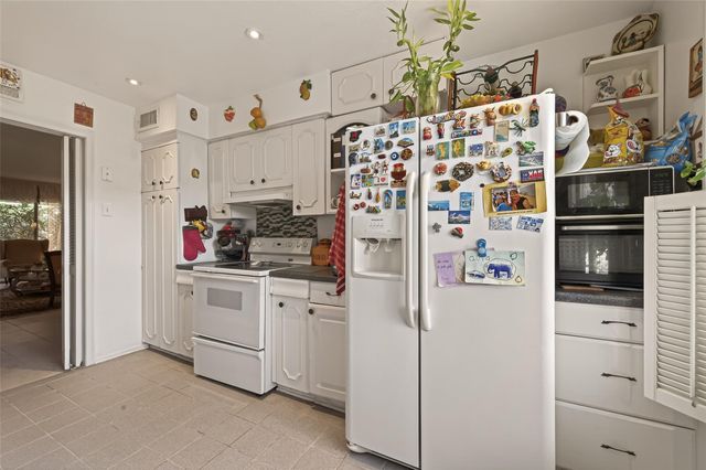 7600 Burgoyne Road 251, Houston, TX 77063