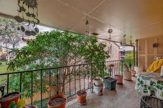 7600 Burgoyne Road 251, Houston, TX 77063