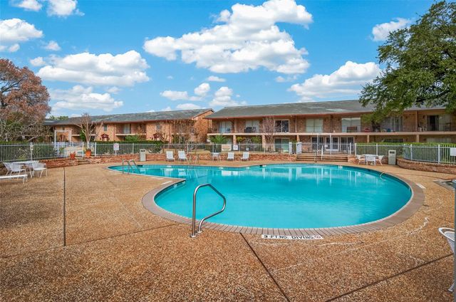 7600 Burgoyne Road 251, Houston, TX 77063