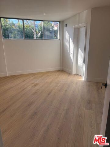 223 S Lasky Drive, Beverly Hills, CA 90212