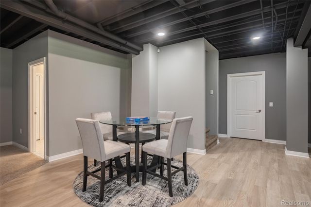 55712 Glenbrooke Drive, Shelby Charter Township, MI 48316