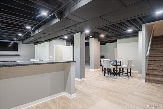 55712 Glenbrooke Drive, Shelby Charter Township, MI 48316