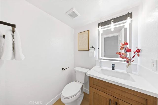 409 W Mountain View 6, La Habra, CA 90631