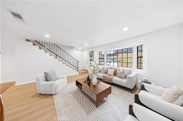 409 W Mountain View 6, La Habra, CA 90631