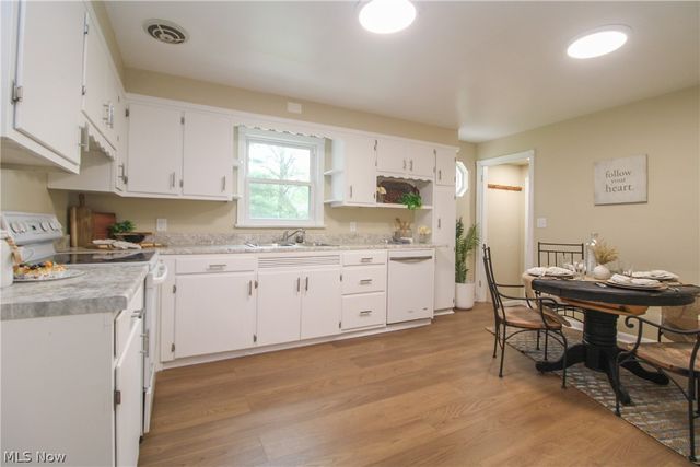 7854 Lee Run Road, Poland, OH 44514