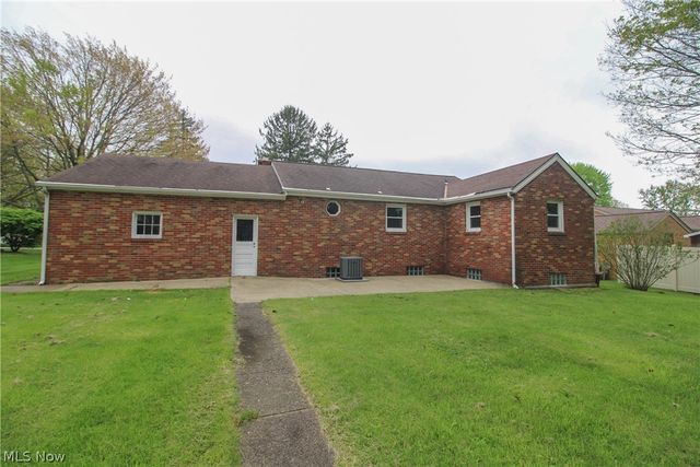 7854 Lee Run Road, Poland, OH 44514