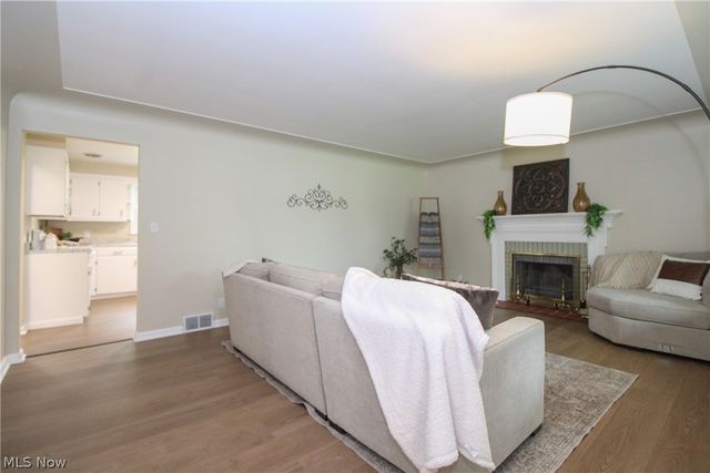 7854 Lee Run Road, Poland, OH 44514