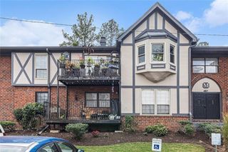 6851 Roswell Road M-5, Atlanta, GA 30328
