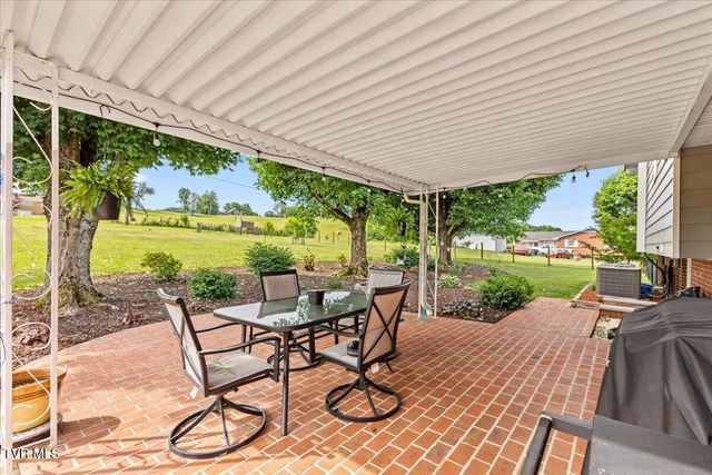 19272 Old Jonesboro Road, Abingdon, VA 24211