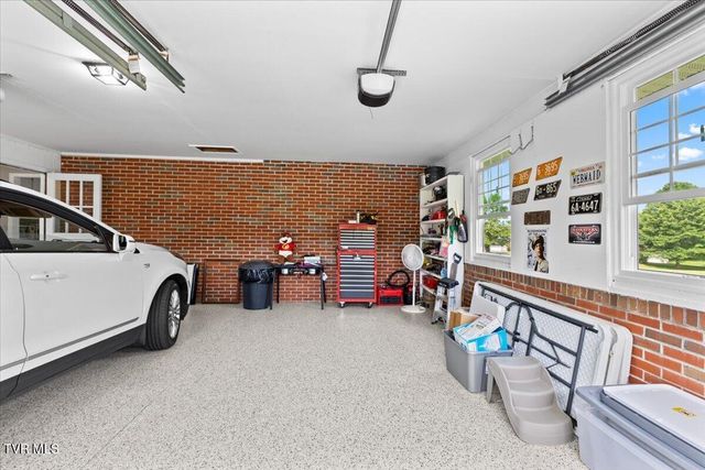 19272 Old Jonesboro Road, Abingdon, VA 24211