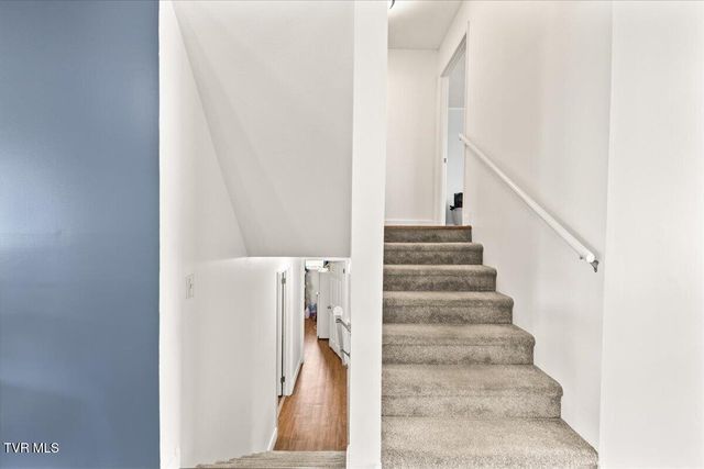19272 Old Jonesboro Road, Abingdon, VA 24211