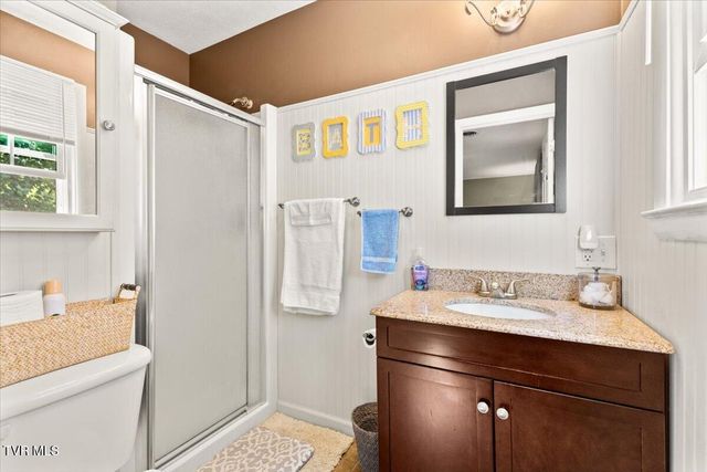 19272 Old Jonesboro Road, Abingdon, VA 24211