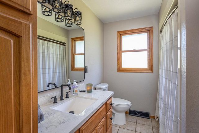 819 GIESE STREET, Hortonville, WI 54944