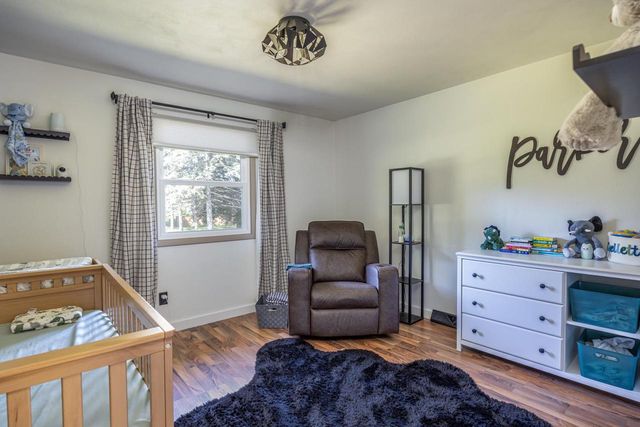 819 GIESE STREET, Hortonville, WI 54944
