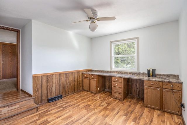 819 GIESE STREET, Hortonville, WI 54944